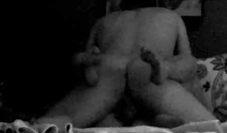 Dwóch mężczyzn macha żona nudne amatorskie polskie sex filmiki żonie na urodziny