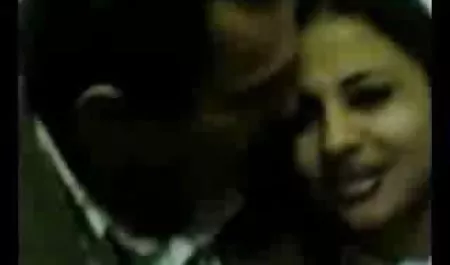 Sophie Dee dostaje ogromne twarzy sex filmiki youtube
