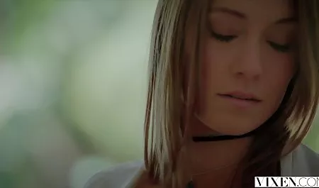 Mama w sex filmiki na komórkę pierś, że straszny koniec miasta