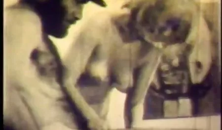 Blondynka wideo w tym sex filmiki domowe